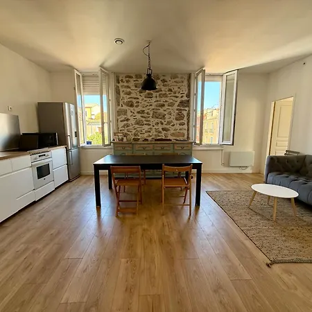 Authentic Neighborhood!