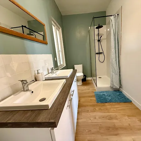 Authentic Neighborhood! Sète