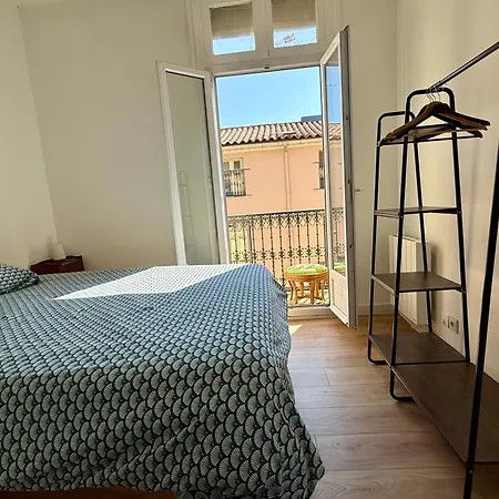 Authentic Neighborhood! 세테